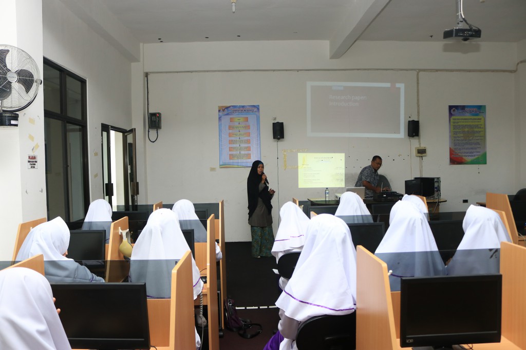Seminar Research Coaching Clinic Universitas Pahlawan
