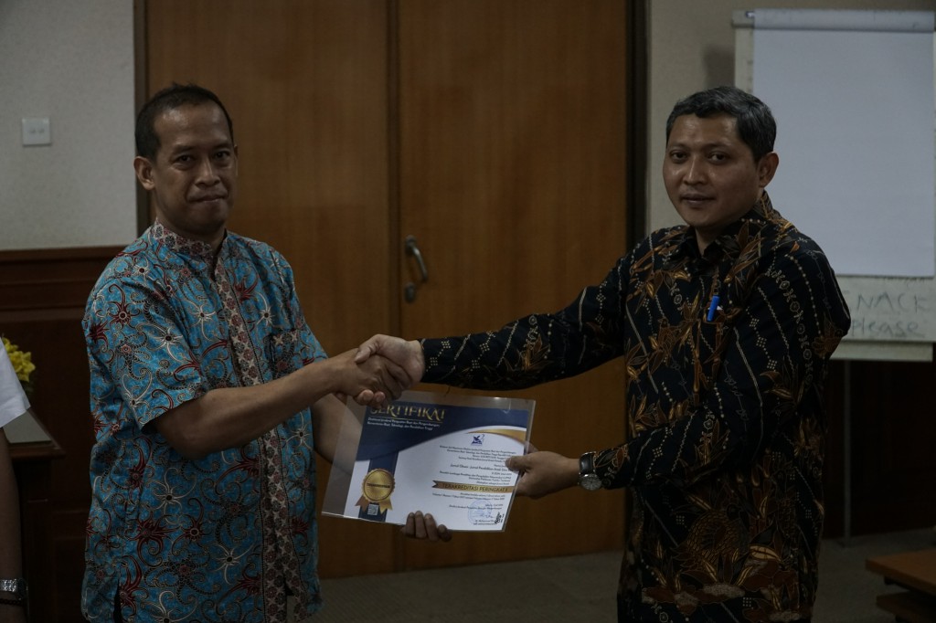 Lecturer at the Pahlawan Tuanku Tambusai University (UP) Achieved the Best Management of Kopertis Level PA PAUD Journal in Region X