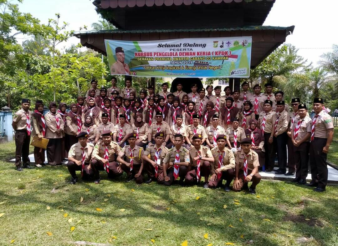 Mahasiswa Universitas Pahlawan Terima Pengahargaan Sebagai Peserta Terbaik Kwarcab Kabupaten Kampar
