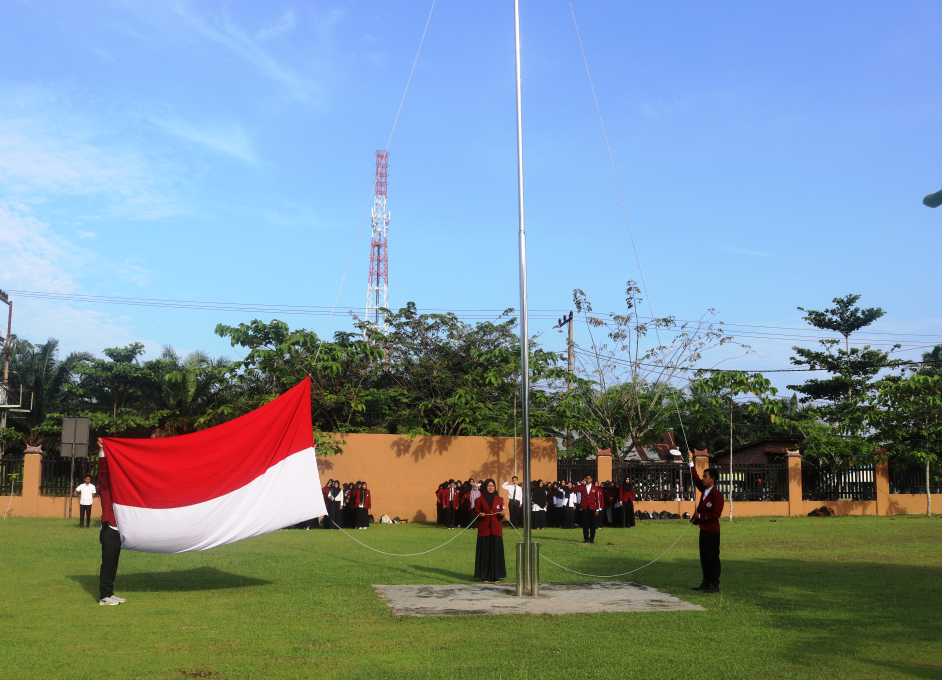 Hari Pendidikan Nasional di Kampus Universitas Pahlawan Tuanku Tambusai