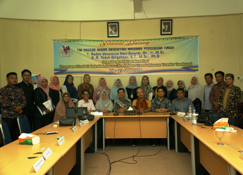 Visitasi Akreditasi Program Studi S1 Teknik Informatika Oleh BAN-PT