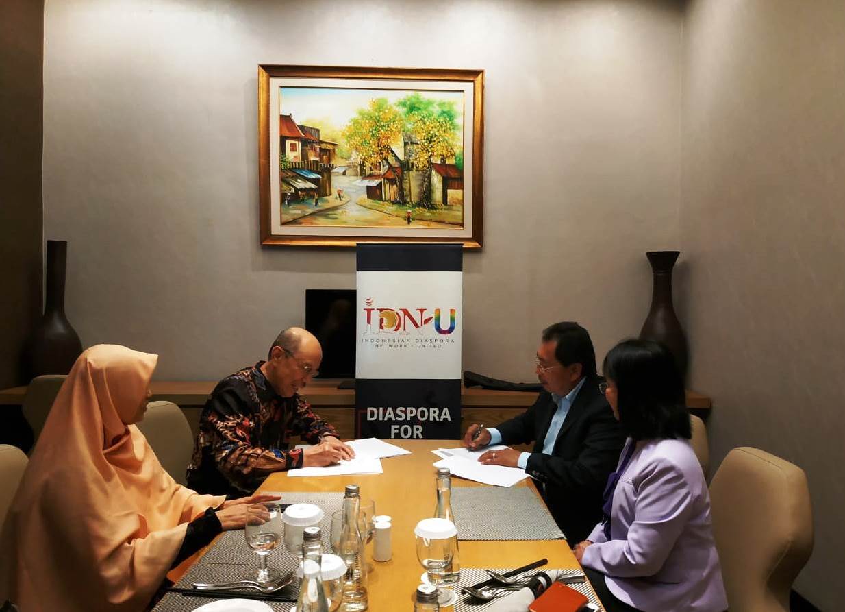 Universitas Pahlawan Tandatangani Kerjasama Dengan Indonesia  Diaspora Network Amerika Serikat
