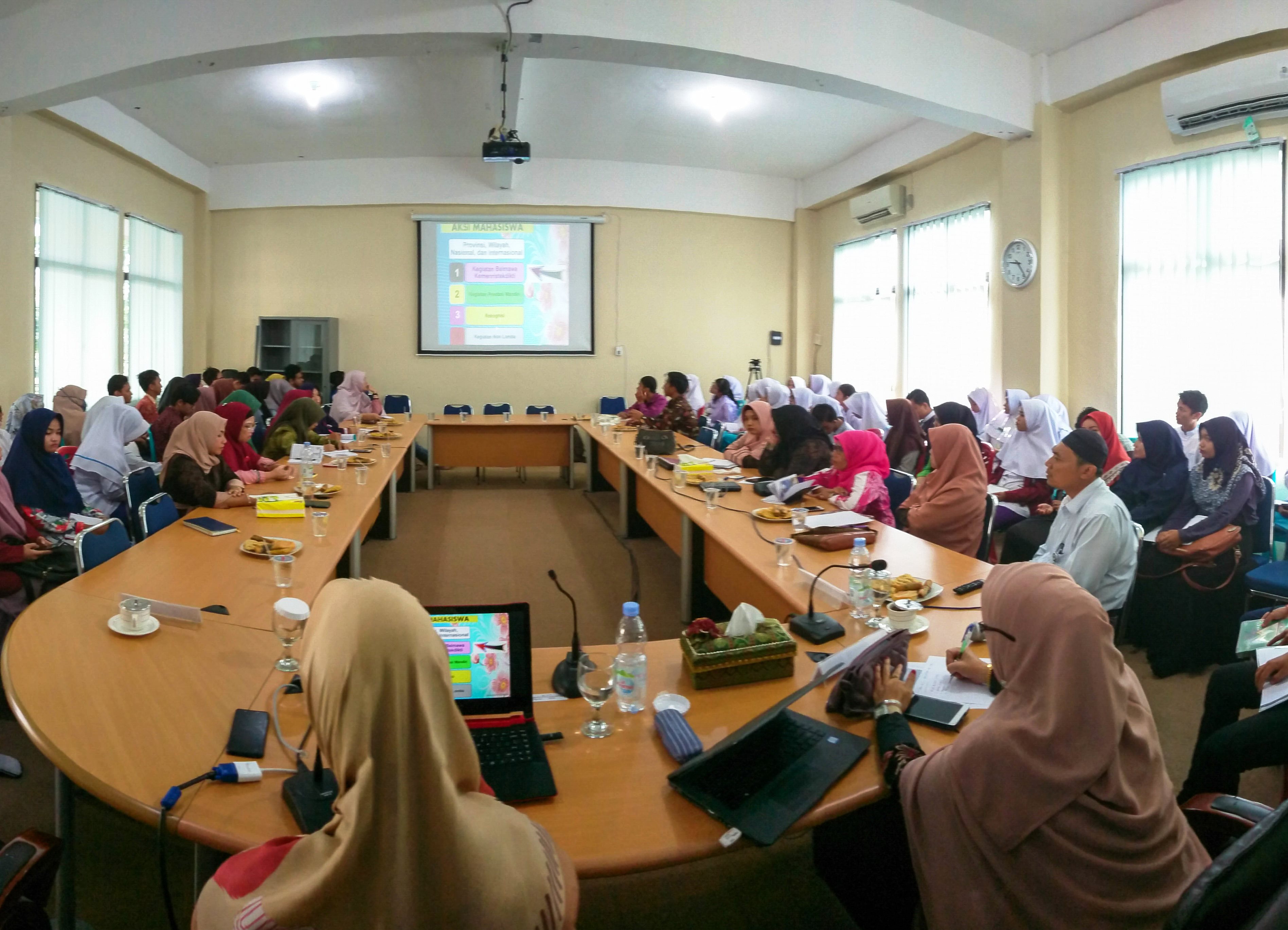 Ikuti Bimtek PKM, Dorong Mahasiswa Universitas Pahlawan Lebih Unggul dan Berdaya Saing