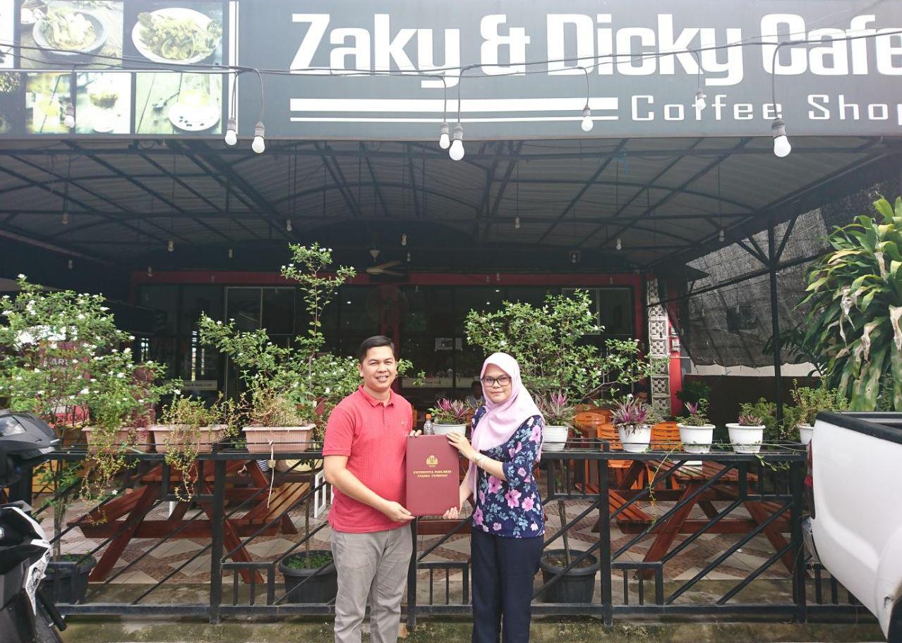 Khusus Mahasiswa Universitas Pahlawan Dapat Discount di Zaky Dicky Cafe