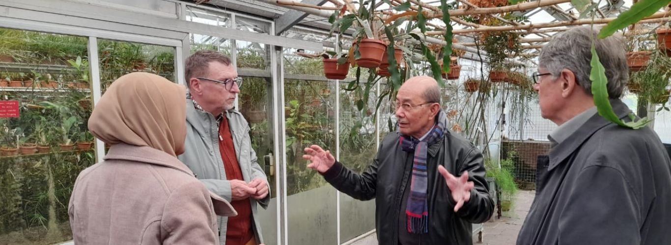 Universitas Pahlawan Menggaet Profesor Leiden University, Adopsi Pengelolaan Kebun Raya Untuk Fungsi Pendidikan dan Penelitian