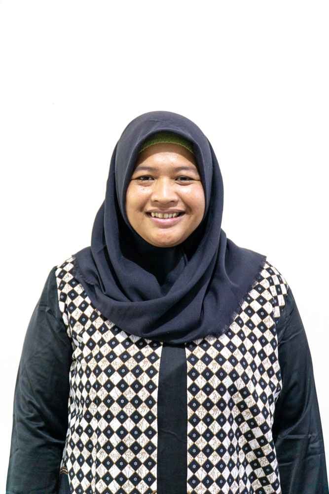 Iska Noviardila, S.Pd, M.Pd,