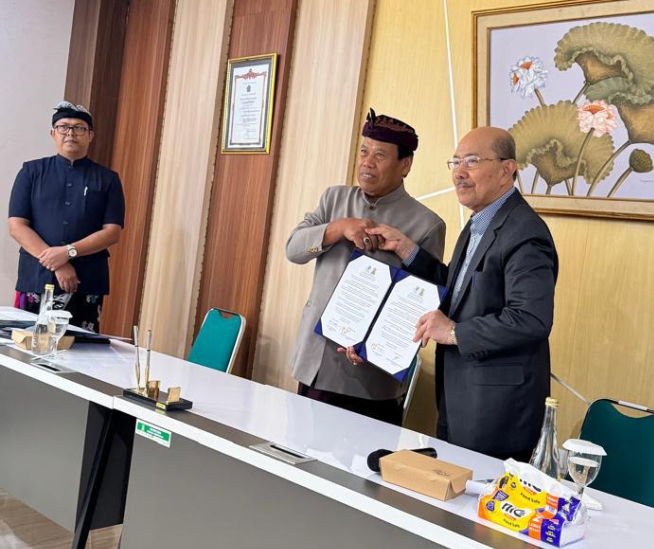 Langkah Maju Dunia Akademik: Universitas Pahlawan dan Unmas Denpasar Resmi Bersinergi