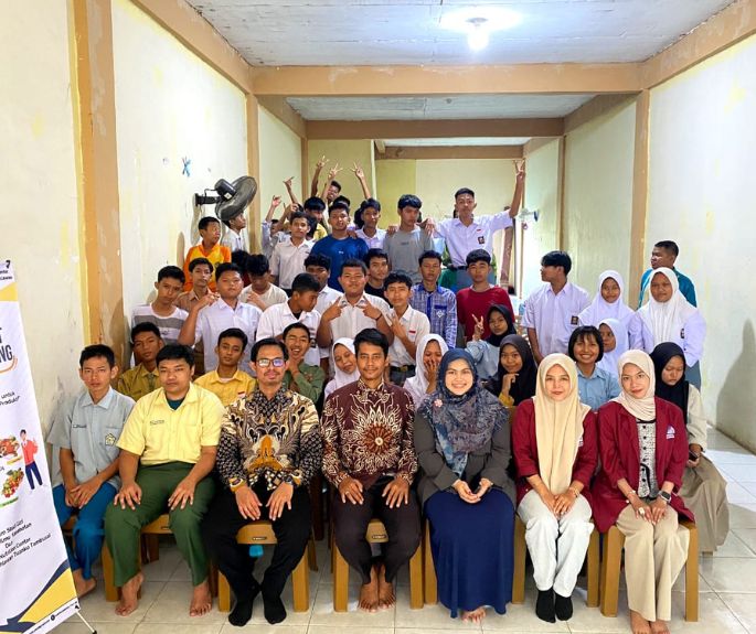 Riau Nutrition Center UP Beri Penyuluhan Gizi di SMK Sulthan Muazzam Syah Pekanbaru