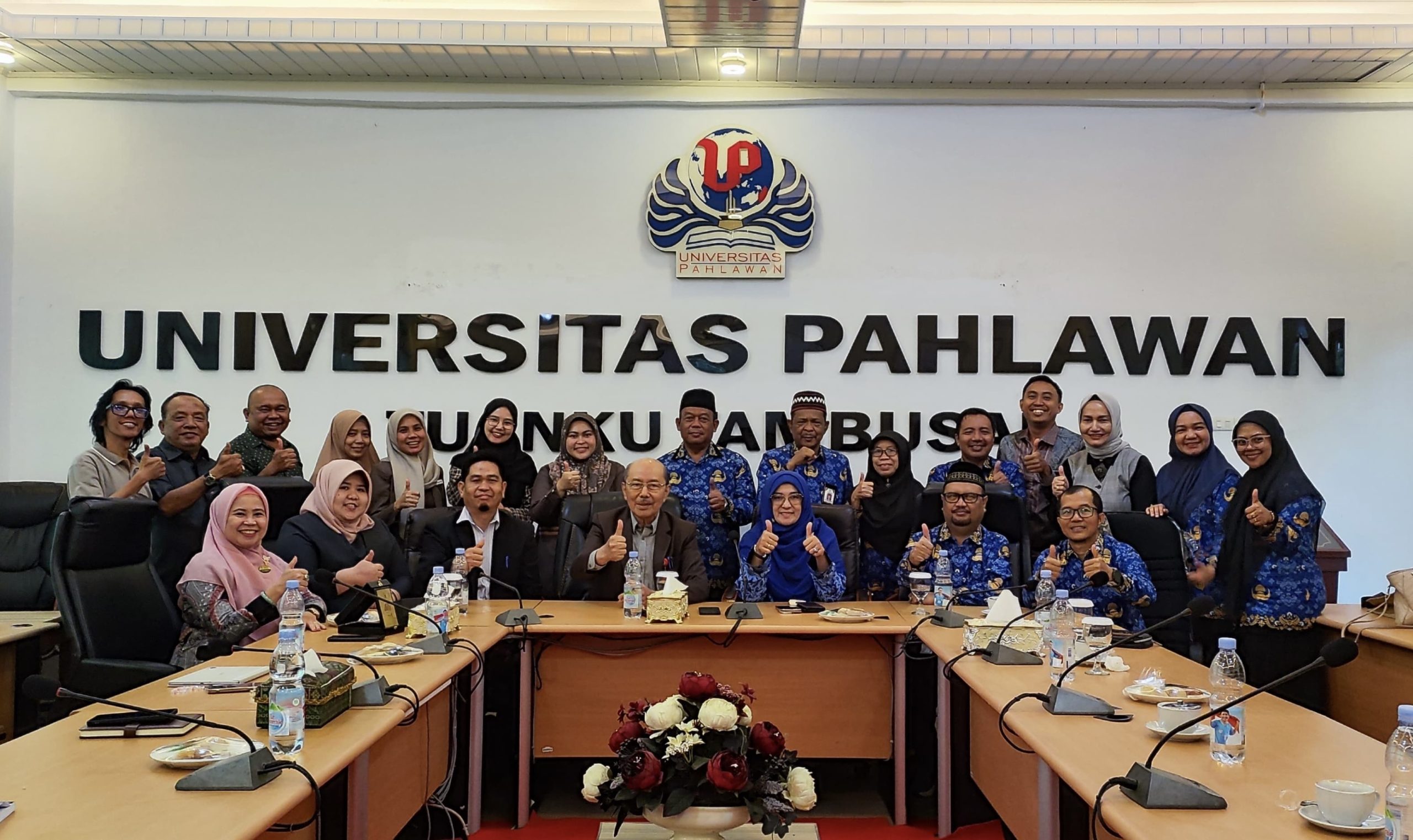 Rektor Universitas Pahlawan Sambut Kunjungan Rektor UIN Suska Riau, Perkuat Silaturahmi Antar Perguruan Tinggi