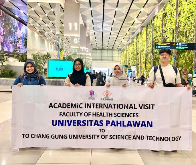 Dua Mahasiswa dan Dua Dosen Fakultas Ilmu Kesehatan Universitas Pahlawan (UP) Melakukan Academic International Visit ke CGUST Taiwan